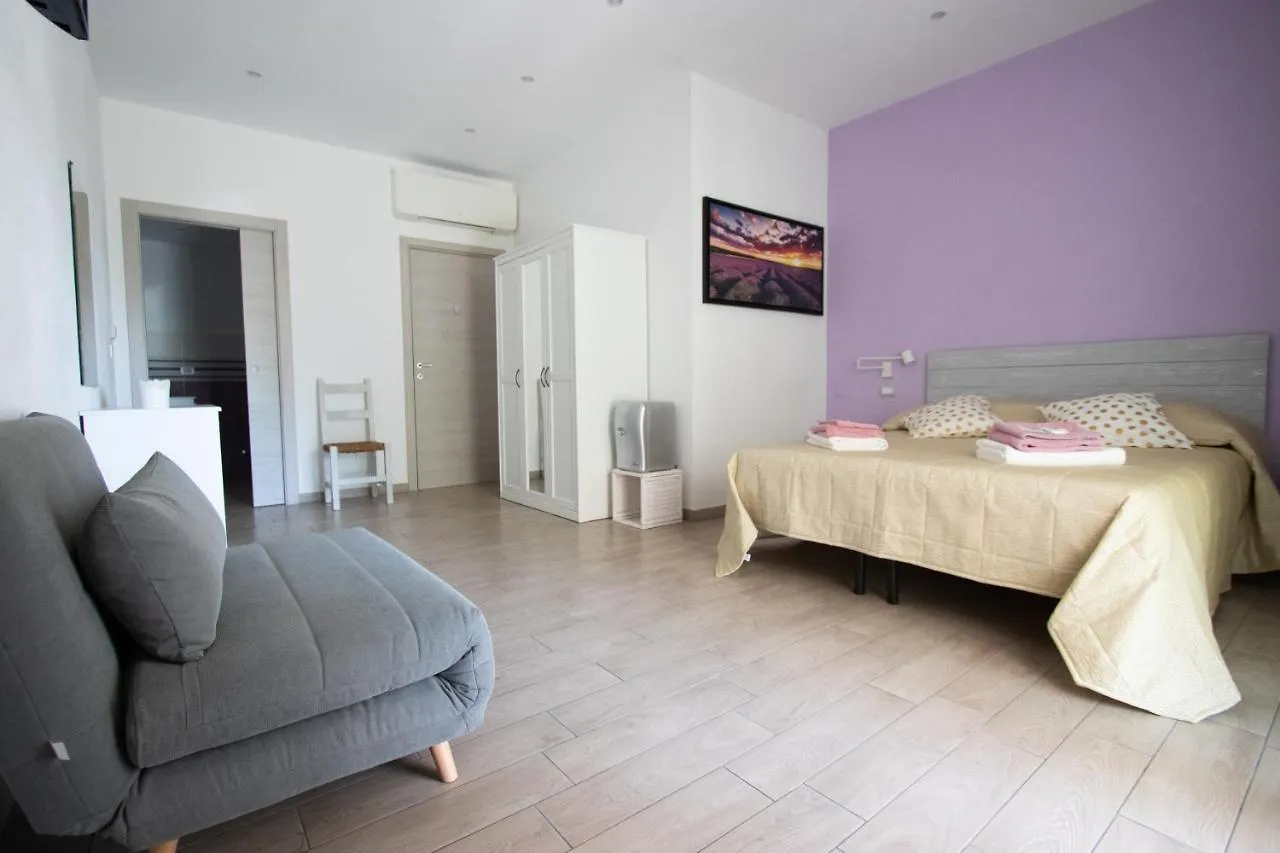 Un Posto Al Sole Bed & Breakfast Molino Nuovo  0*, Molino Nuovo (Genoa) Italy