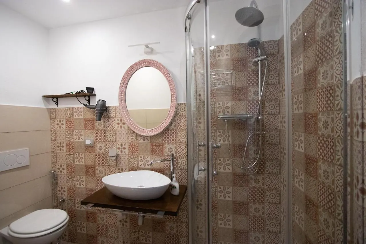 Un Posto Al Sole Bed & Breakfast Molino Nuovo