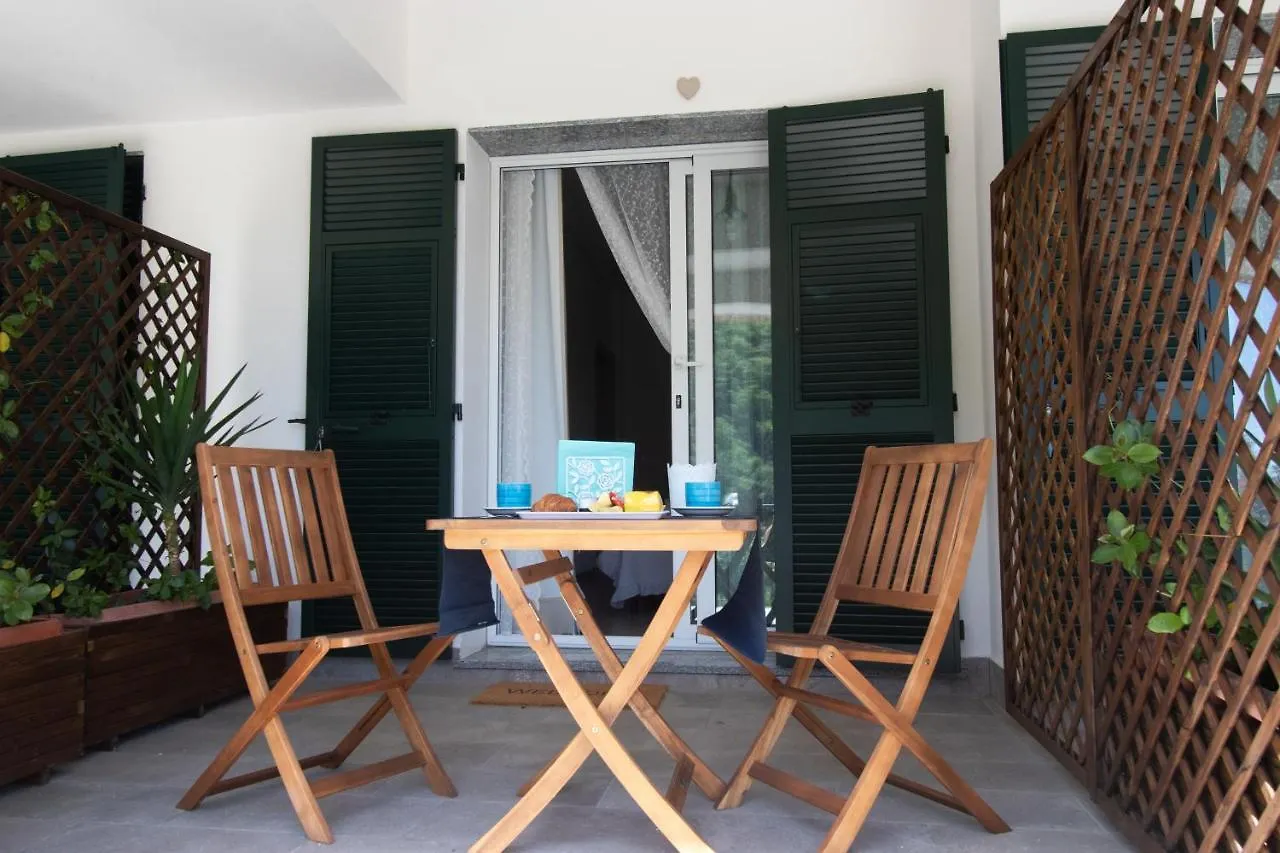 Un Posto Al Sole Bed & Breakfast Molino Nuovo  Molino Nuovo (Genoa)
