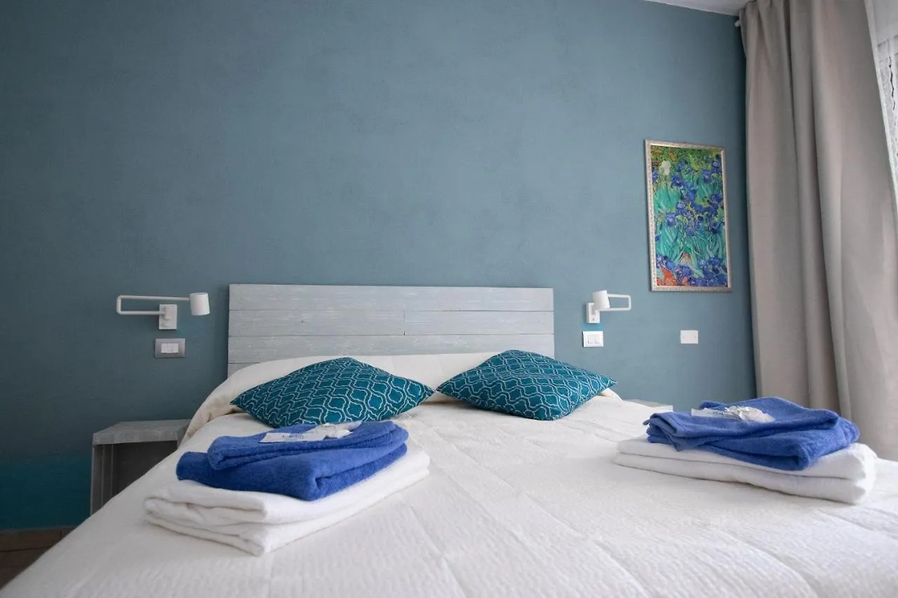 Un Posto Al Sole Bed & Breakfast Molino Nuovo  Molino Nuovo (Genoa)