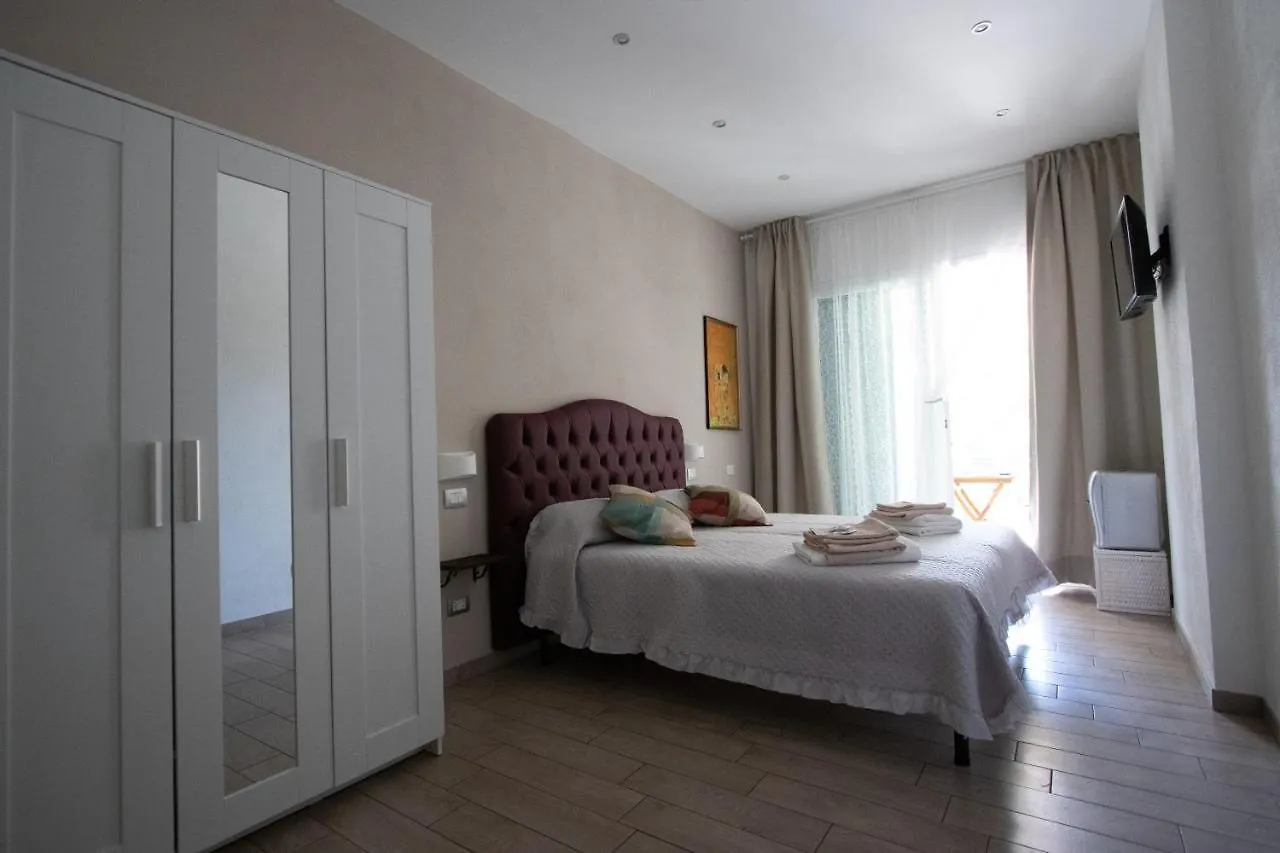 Un Posto Al Sole Bed & Breakfast Molino Nuovo